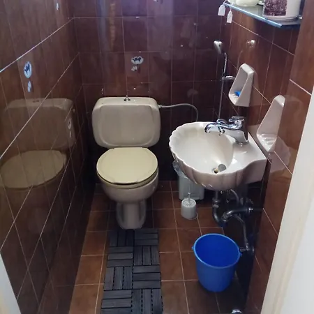 Santarosa Apartment *